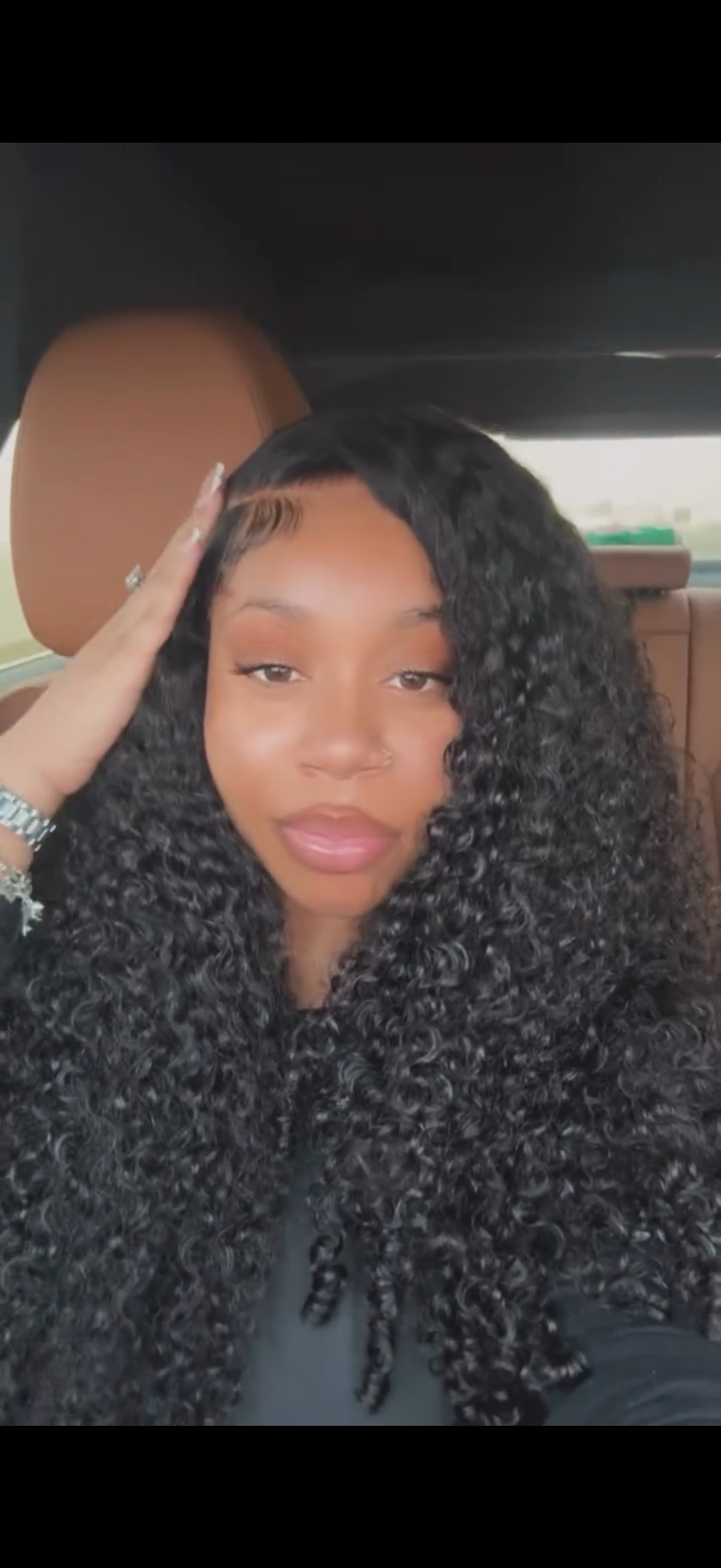 LUX CURLY BUNDLES